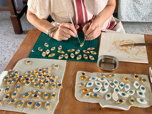 Por qué las piezas hechas a mano protegen más que las industriales