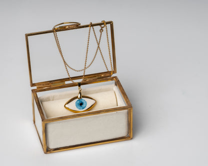 El Ojo de Atenea® Serie Luna de Fresa® - JUNIO