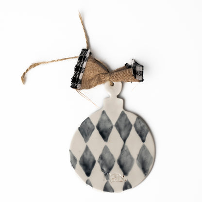 Adornos de Navidad MacLé® – Bolas de Porcelana Artesanal con diversos Diseños